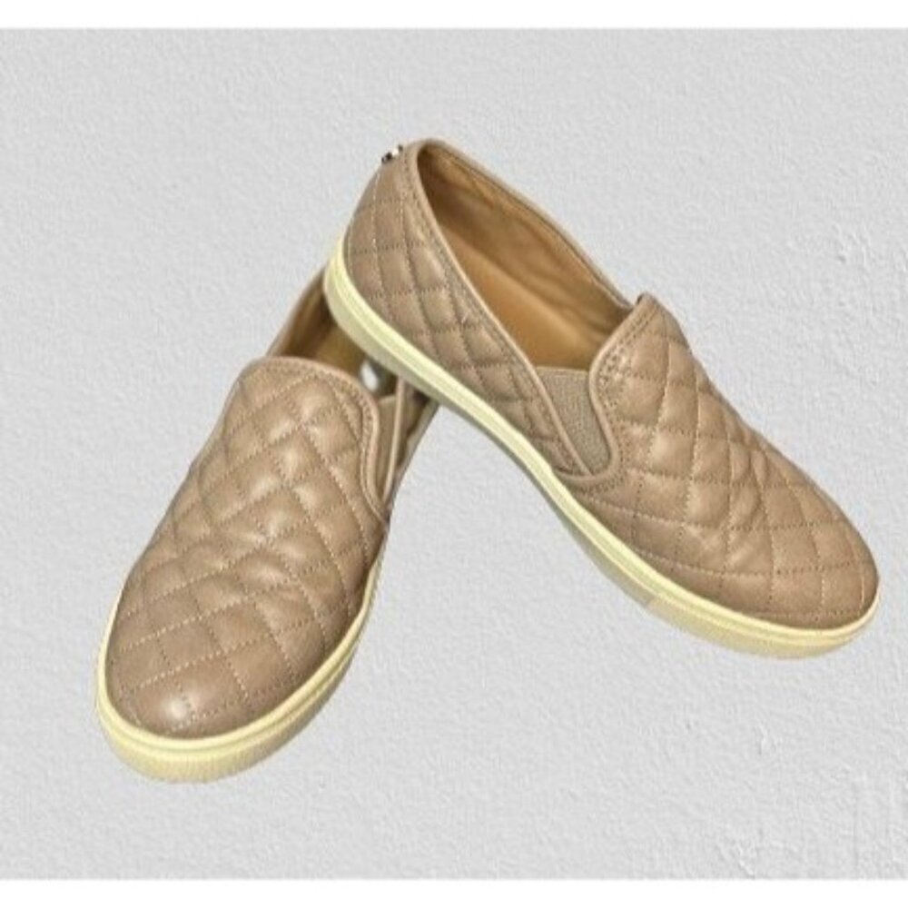 Steve Madden Shoes Ecentrcq Slip-on Sneakers Quilted Soft Comfort Memory Foam Si